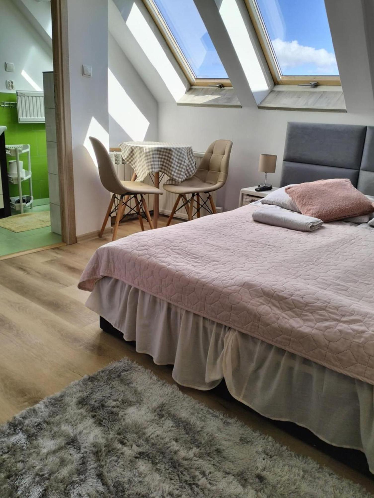Apartmán Zielone Wzgorze Na Starowce Sandoměř Exteriér fotografie